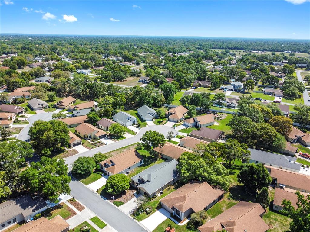 488 Fort Mill Lane Spring Hill, FL 34609 - Photo 7 of 40