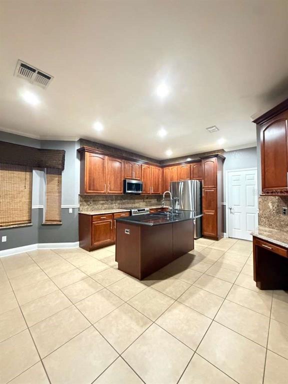 1105 Toluke Point Orlando, FL 32828 - Photo 10 of 26