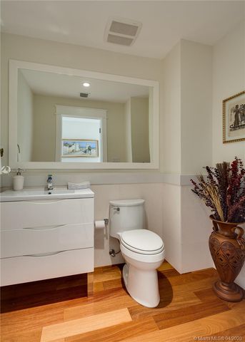 $2,600,000 | 6831 Sunrise Court, Coral Gables, FL 33133