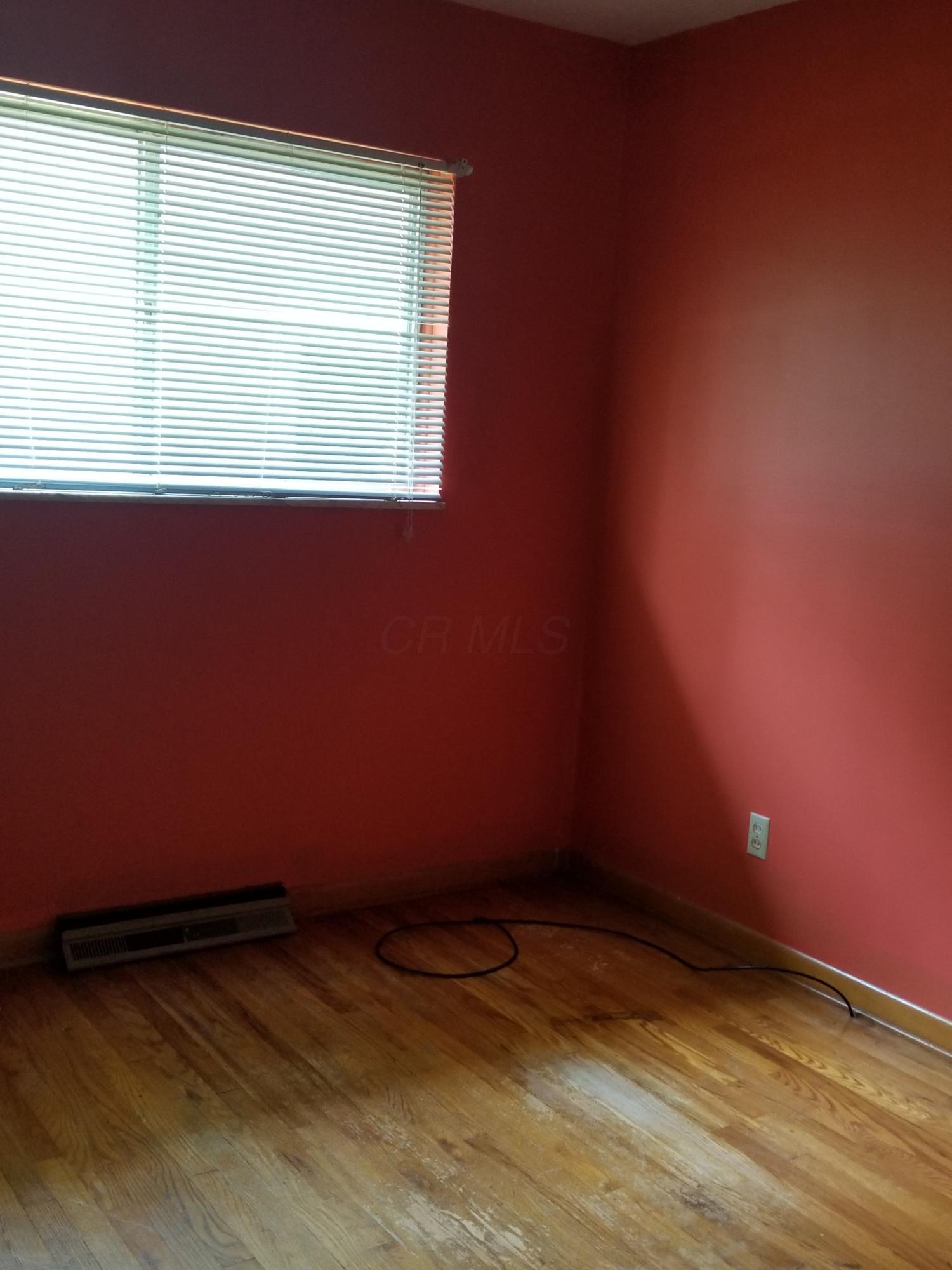 741 Bernhard Road Columbus, OH 43213 - Photo 17 of 29