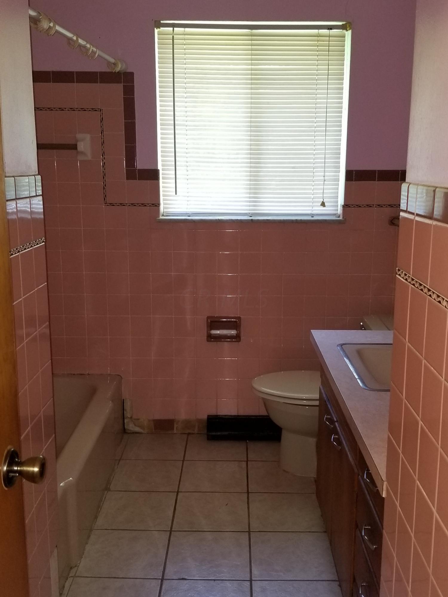 741 Bernhard Road Columbus, OH 43213 - Photo 19 of 29