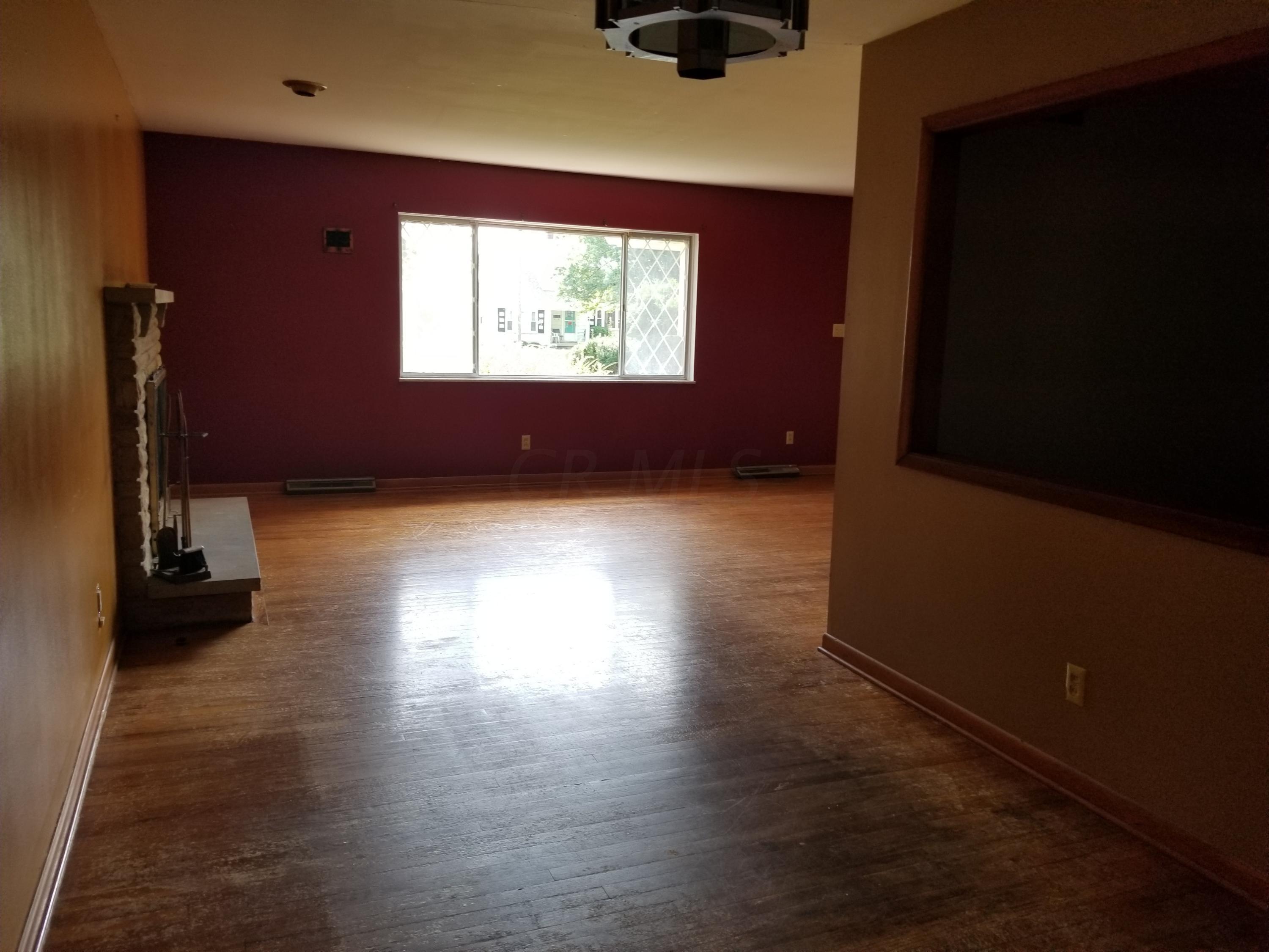 741 Bernhard Road Columbus, OH 43213 - Photo 7 of 29