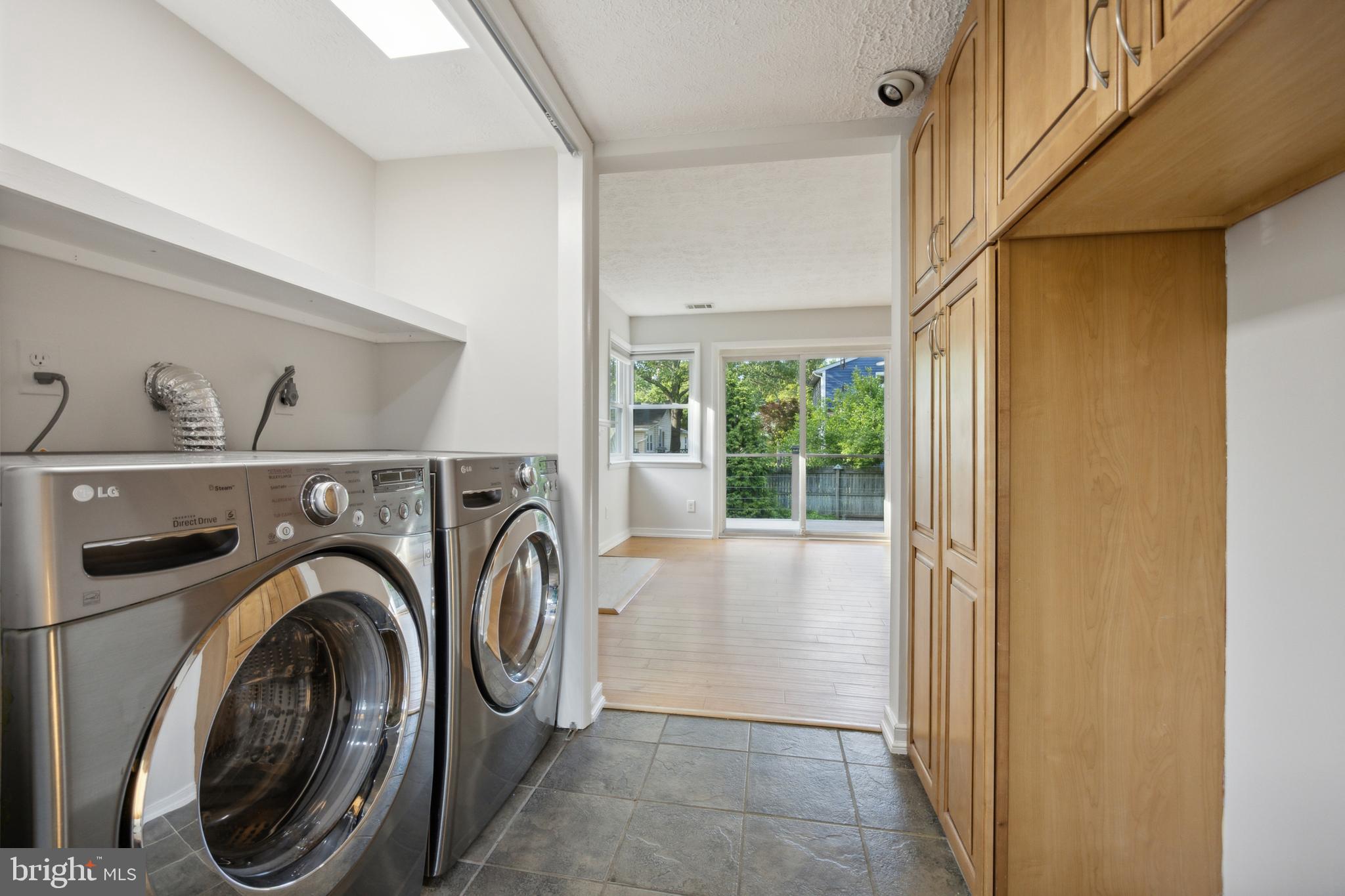 406 Cedar Grove Road Edgewater, MD 21037 - Photo 11 of 27 Laundry