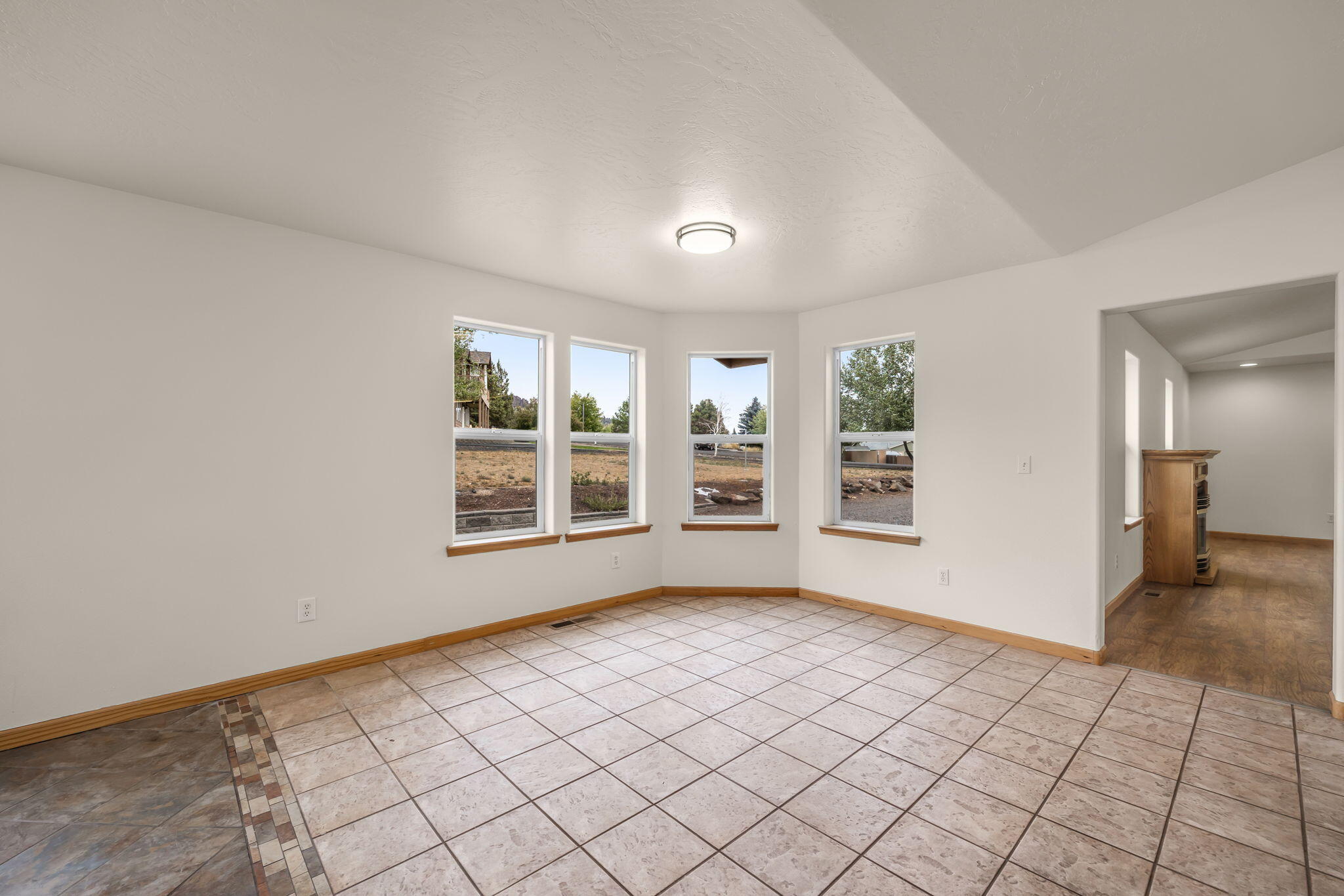 3206 Northeast Yellowpine Road Prineville, OR 97754 - Photo 17 of 38 2023_08_31_3206_ne_yellowpine_rd_pv-18