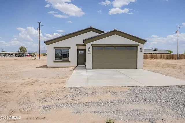 $290,000 | 3605 North Zapotec Avenue, Eloy, AZ 85131