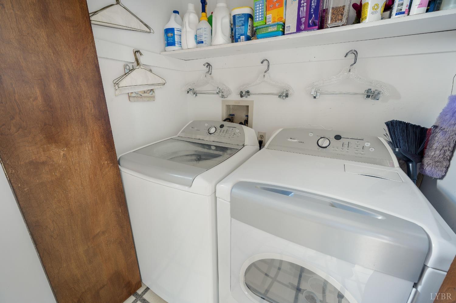 7903 Charlemont Road Goode, VA 24556 - Photo 14 of 47 a utility room with dryer and washer