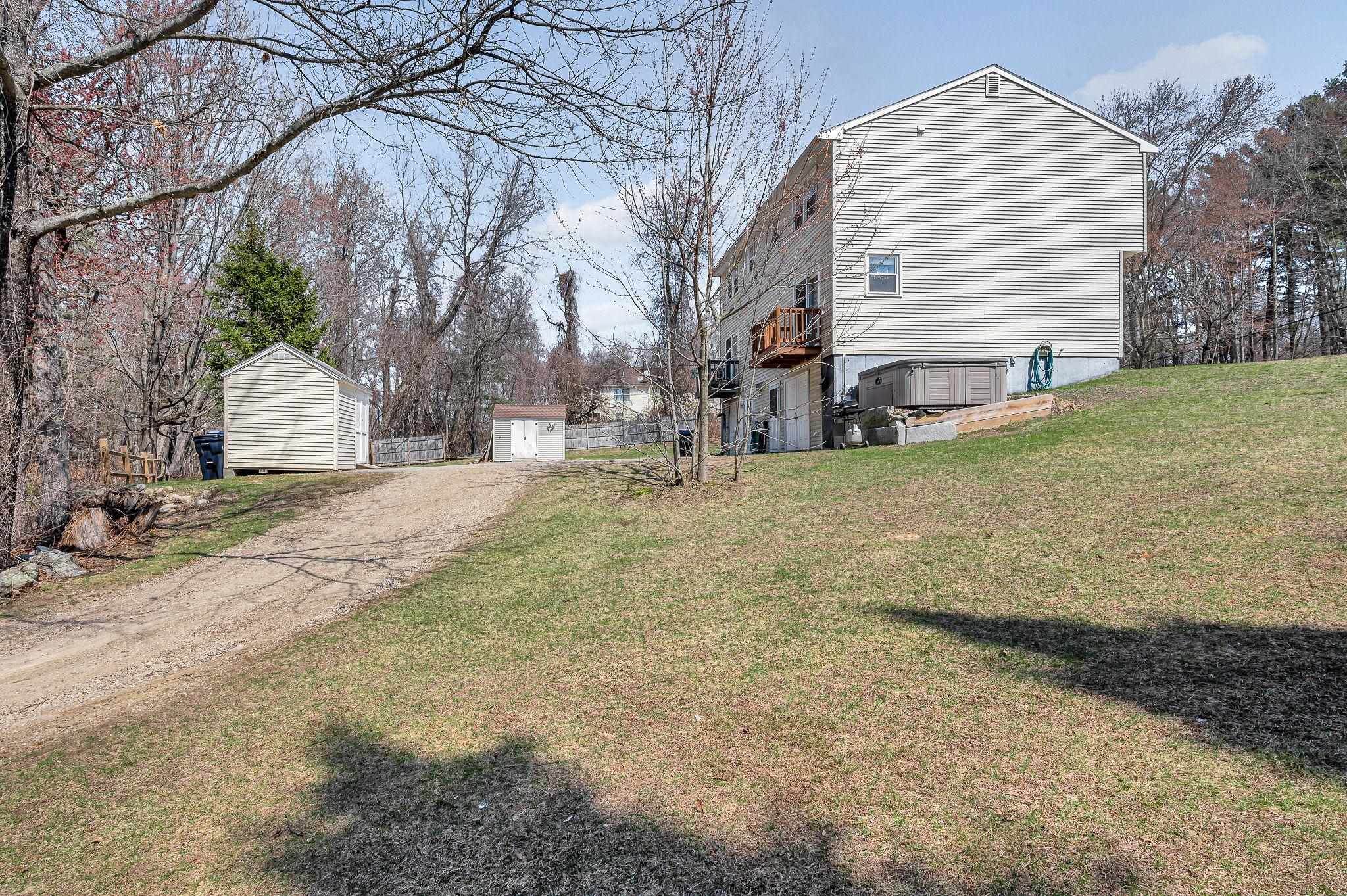 42 Barretts Hill Road, Unit A Hudson, NH 03051 - Photo 25 of 29