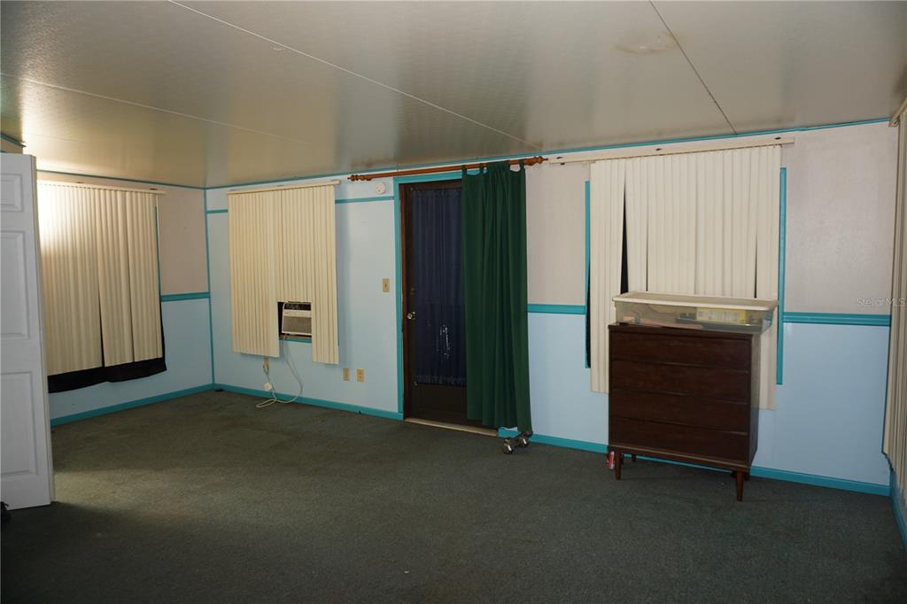 15371 Mango Drive Punta Gorda, FL 33955 - Photo 27 of 62 an empty room with closet