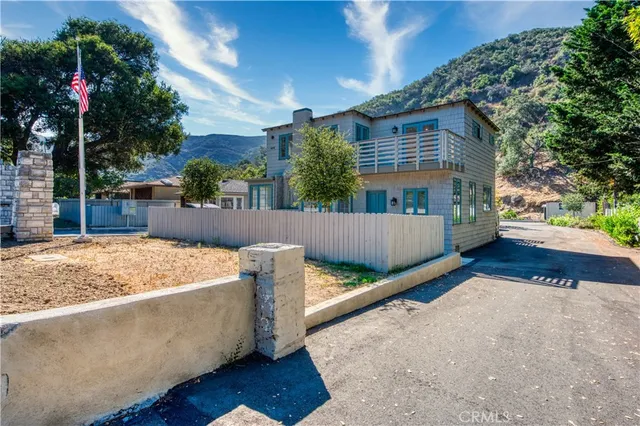 $2,250 | 2525 Laguna Canyon Road, Unit 1, Laguna Beach, CA 92651