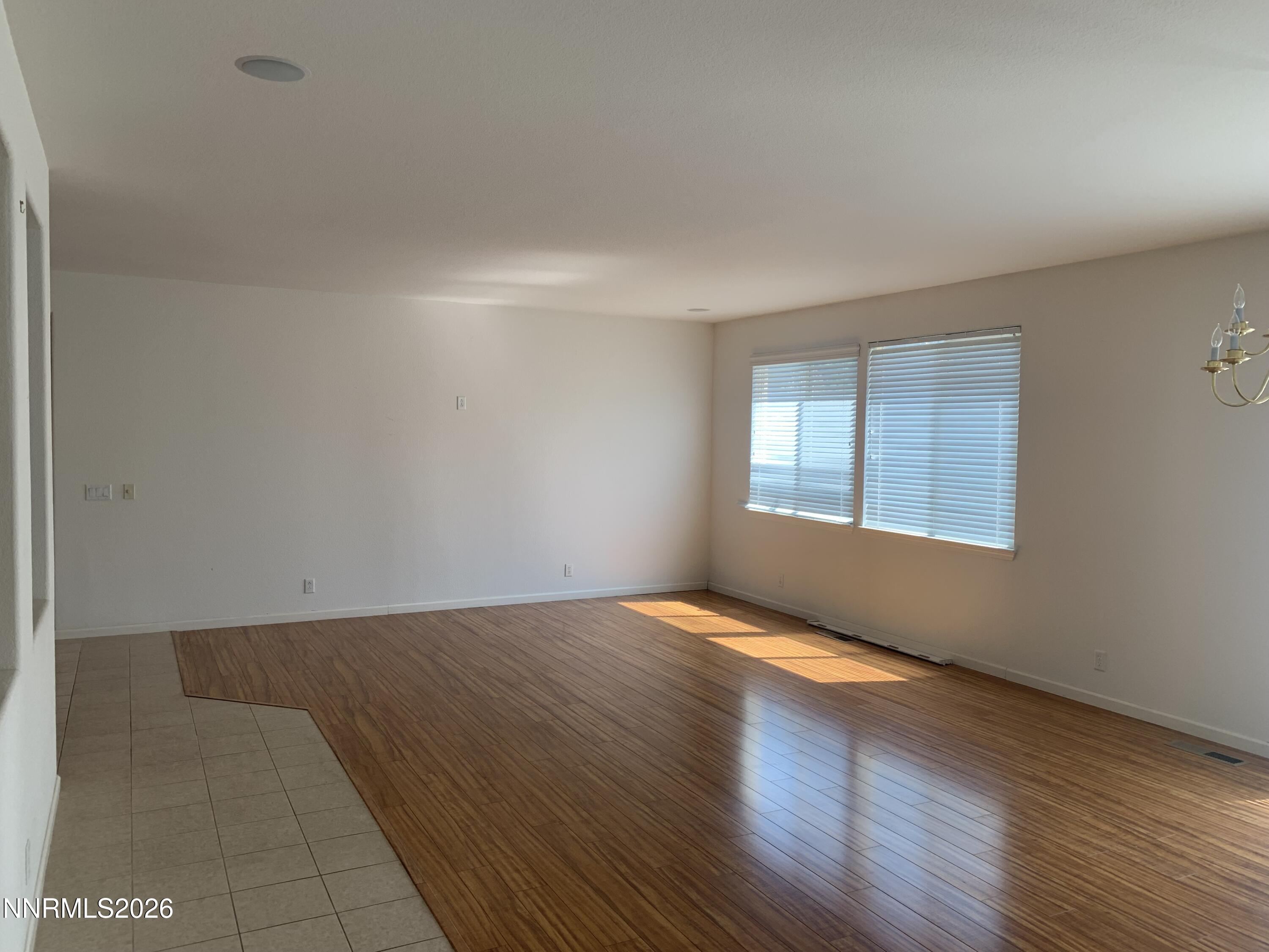 3230 Piazzo Circle Reno, NV 89502 - Photo 10 of 27 IMG_2128
