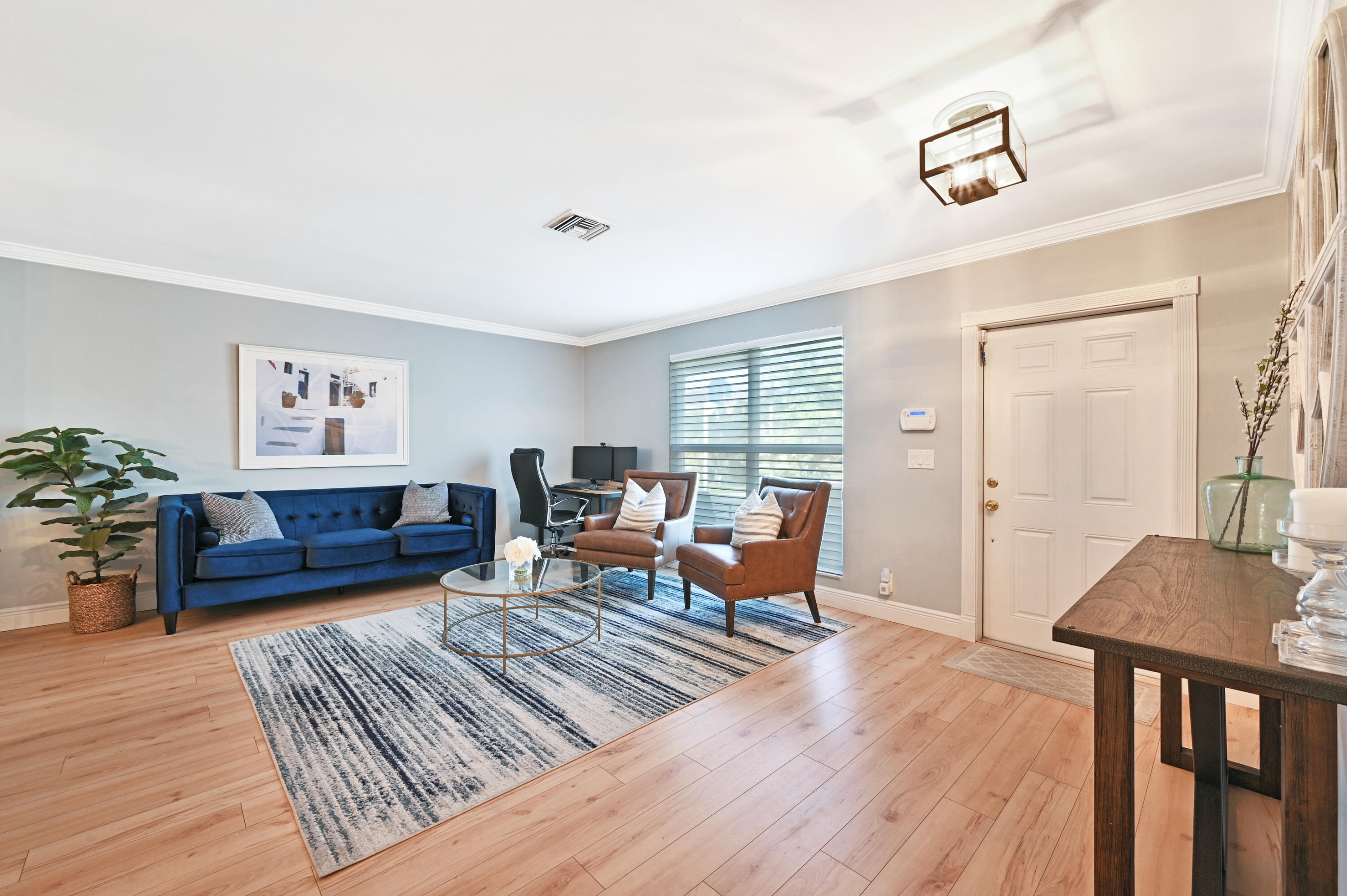 3101 Cardinal Drive Delray Beach, FL 33444 - Photo 2 of 26 Formal Living Area