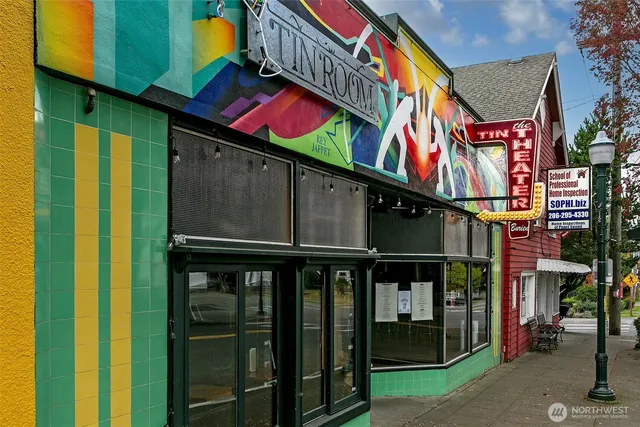 $2,700,000 | 16504 3rd Avenue Southwest, Burien, WA 98148