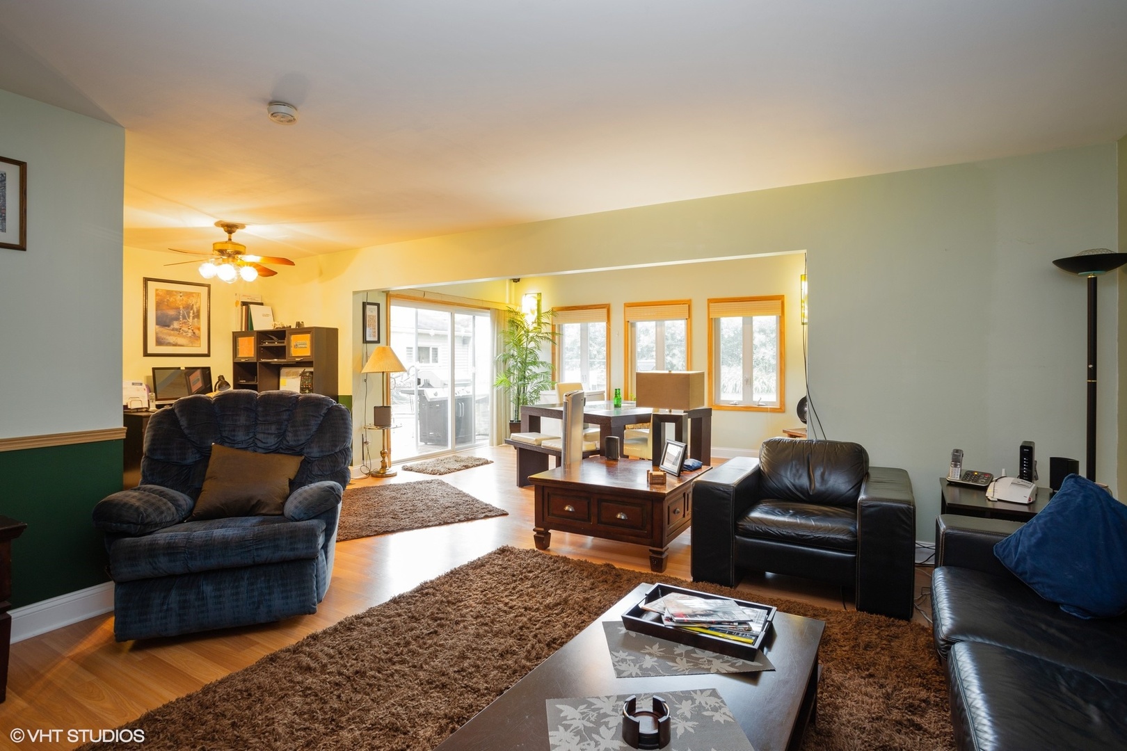 1660 Dennison Road Hoffman Estates, IL 60169 - Photo 4 of 14