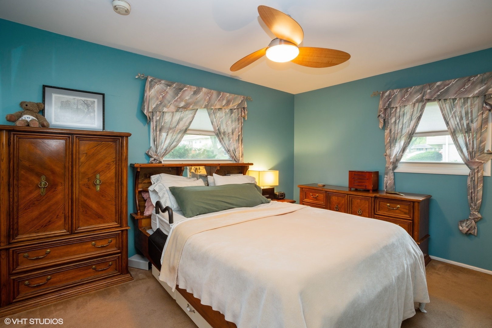 1660 Dennison Road Hoffman Estates, IL 60169 - Photo 10 of 14