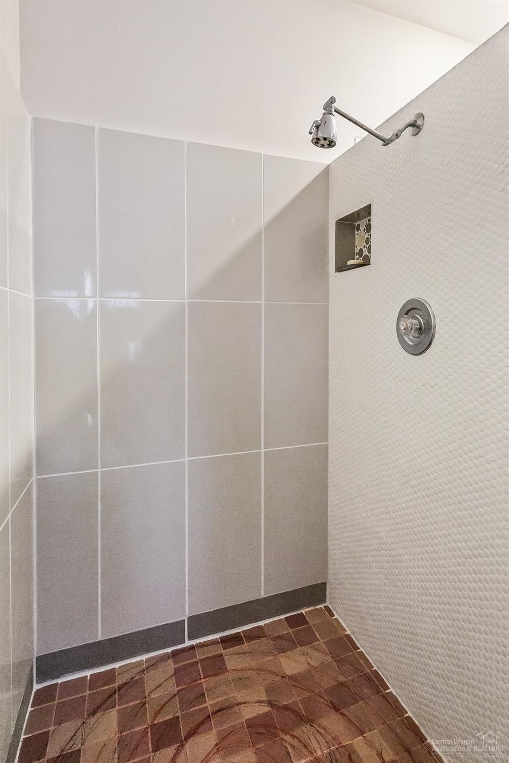 61700 Gosney Road Bend, OR 97702 - Photo 20 of 25 Additional Photo