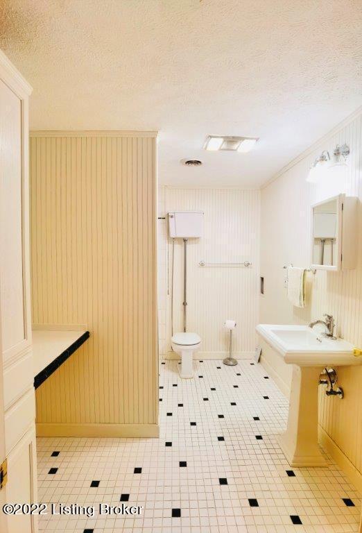 1911 Grand Ridge Road Louisville, KY 40214 - Photo 34 of 43 Base10