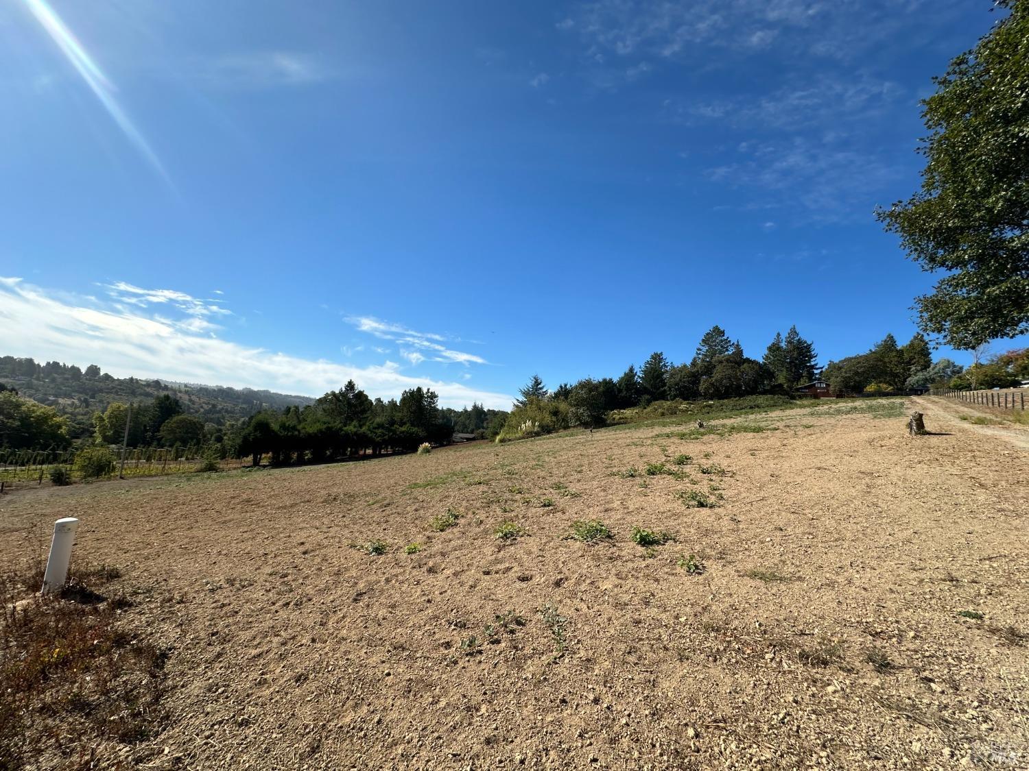 940-942 Ferguson Road Sebastopol, CA 95472 - Photo 5 of 6 a view of mountain view with beach