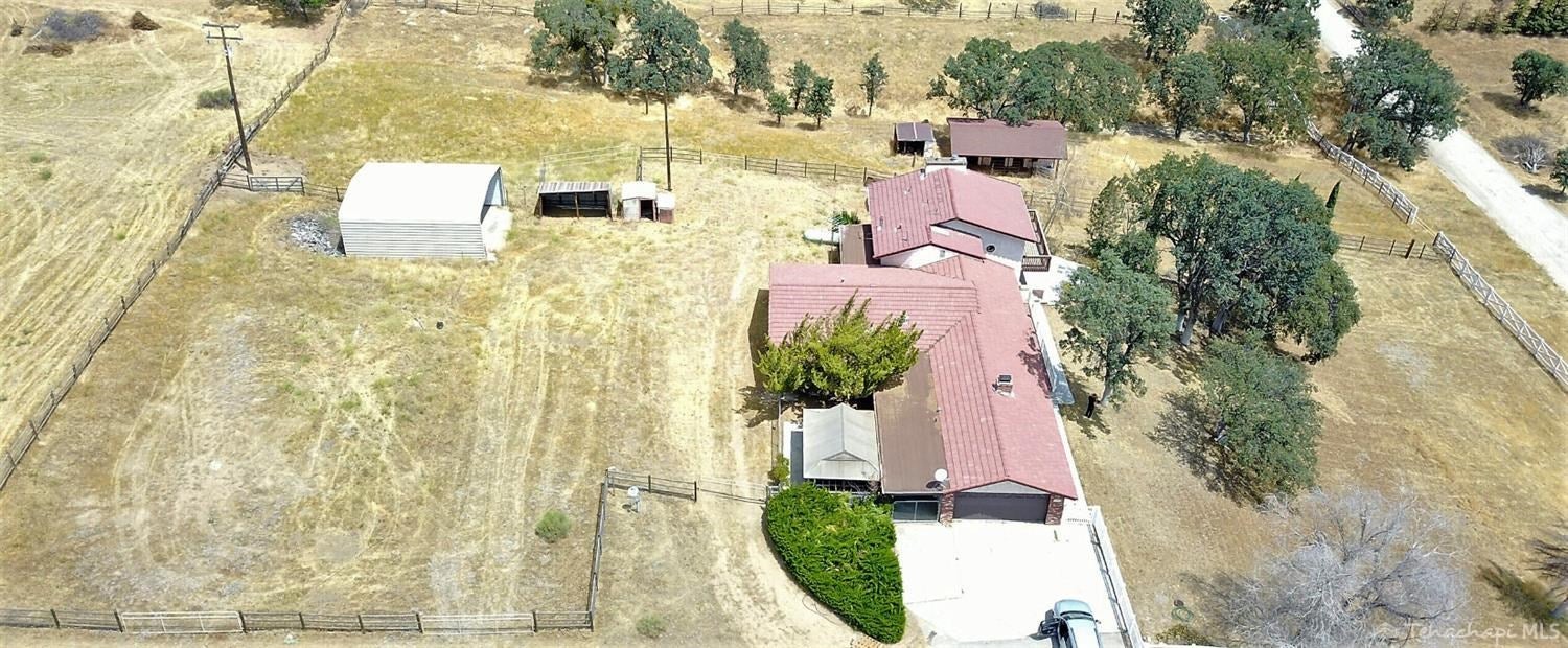 23133 Willow Canyon Road Tehachapi, CA 93561 - Photo 5 of 56 Gallery Image 5