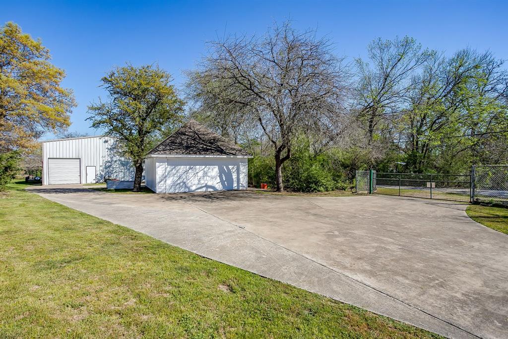 2300 Walter Smith Road Azle, TX 76020 - Photo 35 of 40 a view of a house with basketball court