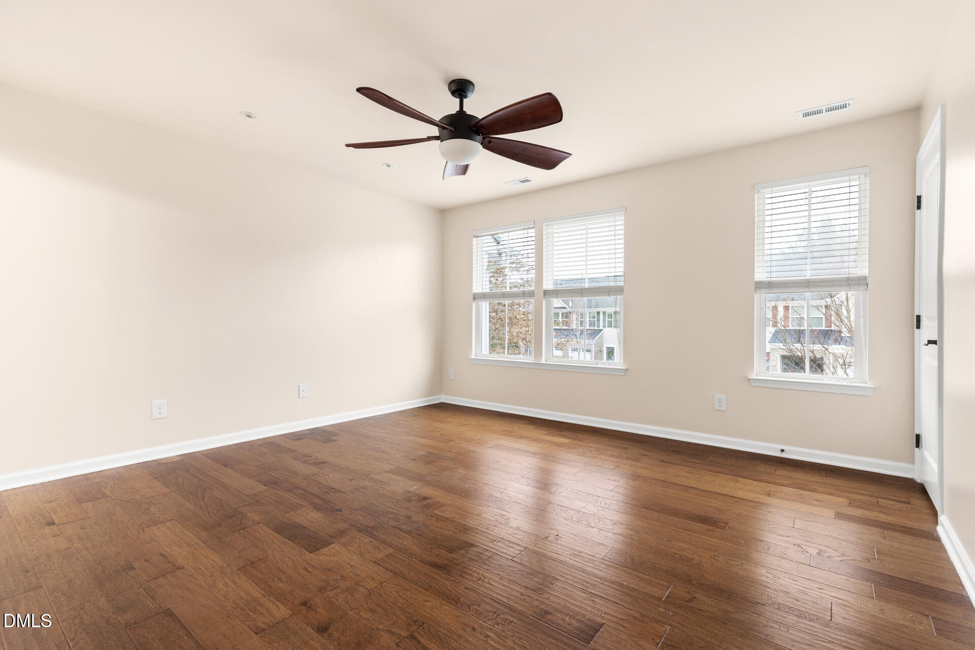 469 Panorama View Loop Cary, NC 27519 - Photo 20 of 36 469-Panorama-115