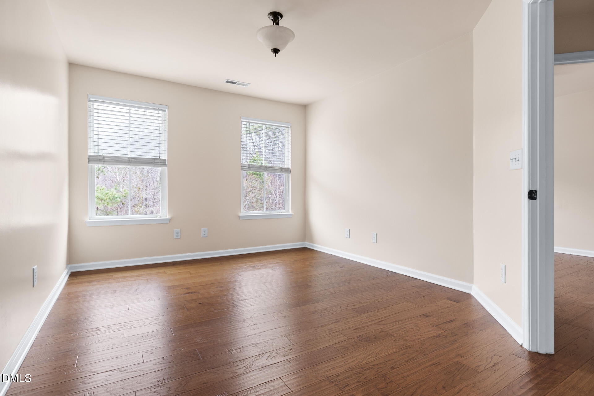 469 Panorama View Loop Cary, NC 27519 - Photo 27 of 36 469-Panorama-122