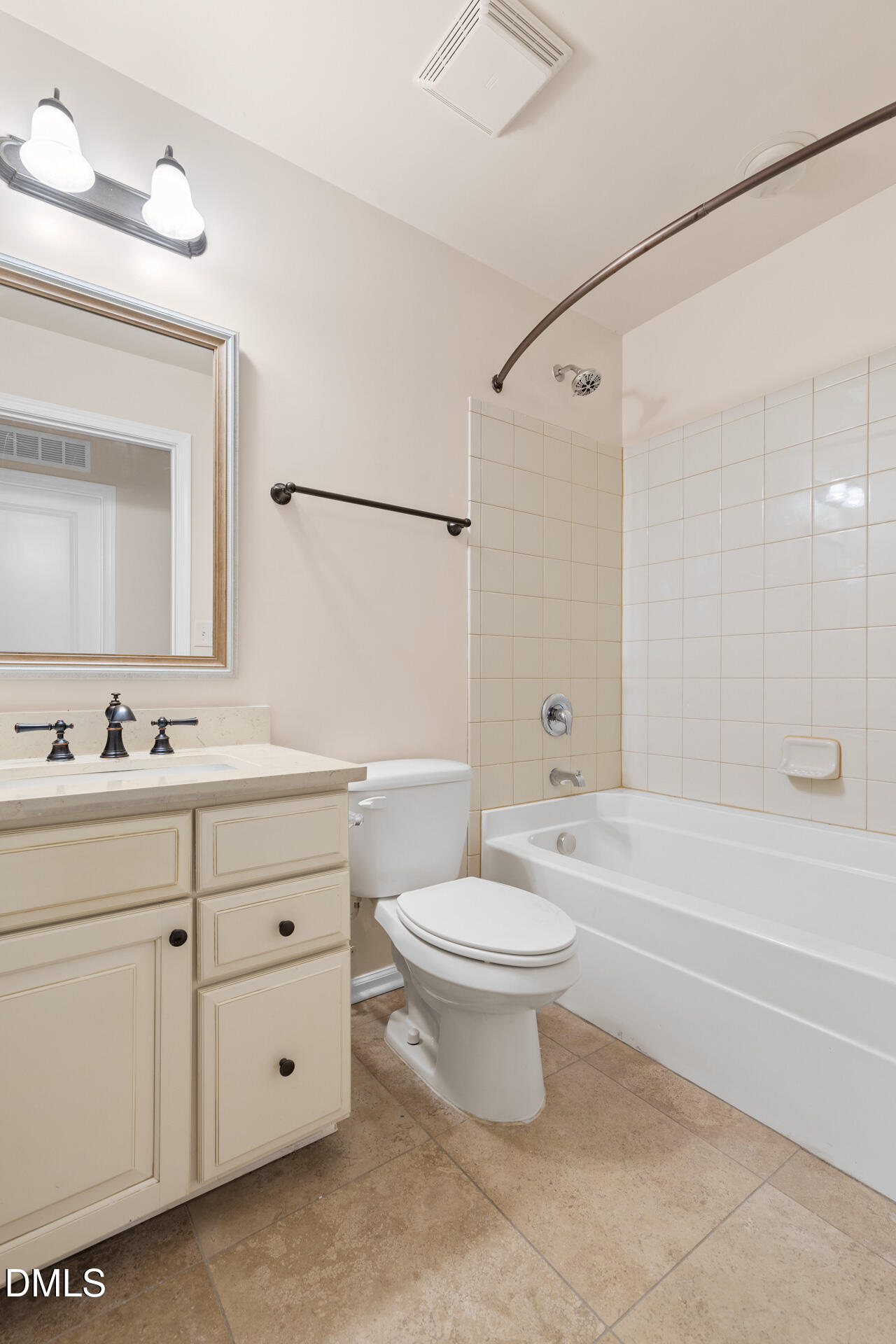 469 Panorama View Loop Cary, NC 27519 - Photo 30 of 36 469-Panorama-125