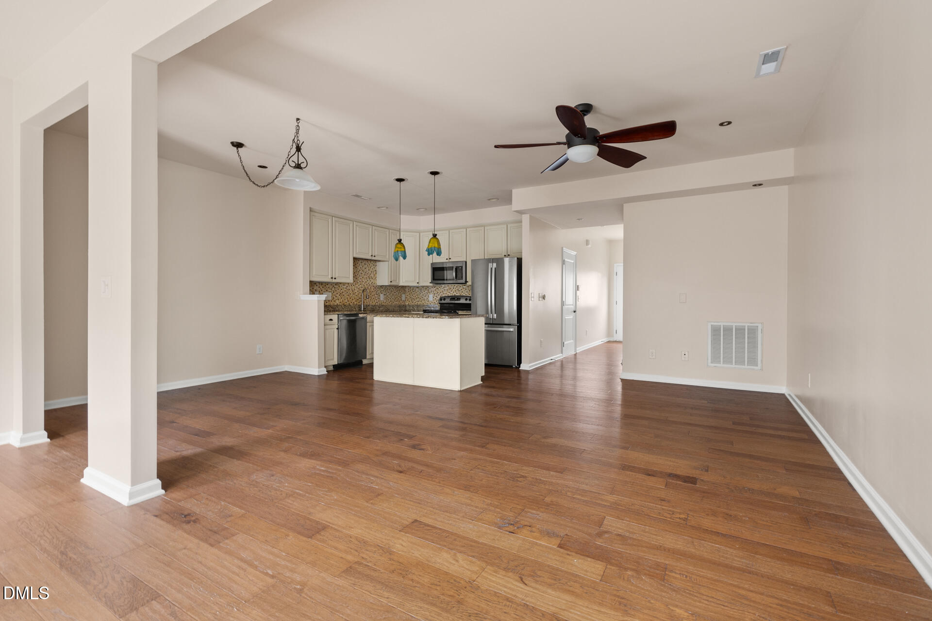 469 Panorama View Loop Cary, NC 27519 - Photo 9 of 36 469-Panorama-109