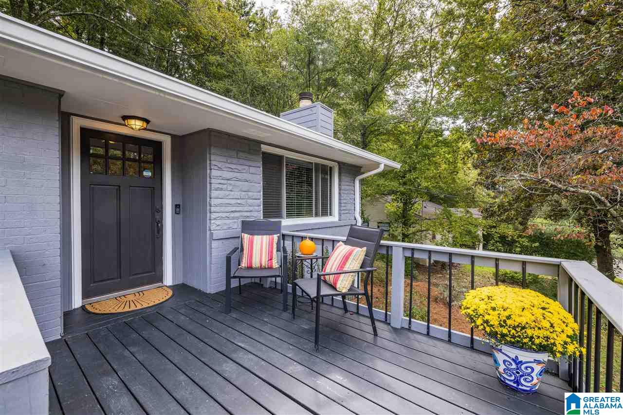 1521 Cresthill Road Birmingham, AL 35213 - Photo 7 of 40