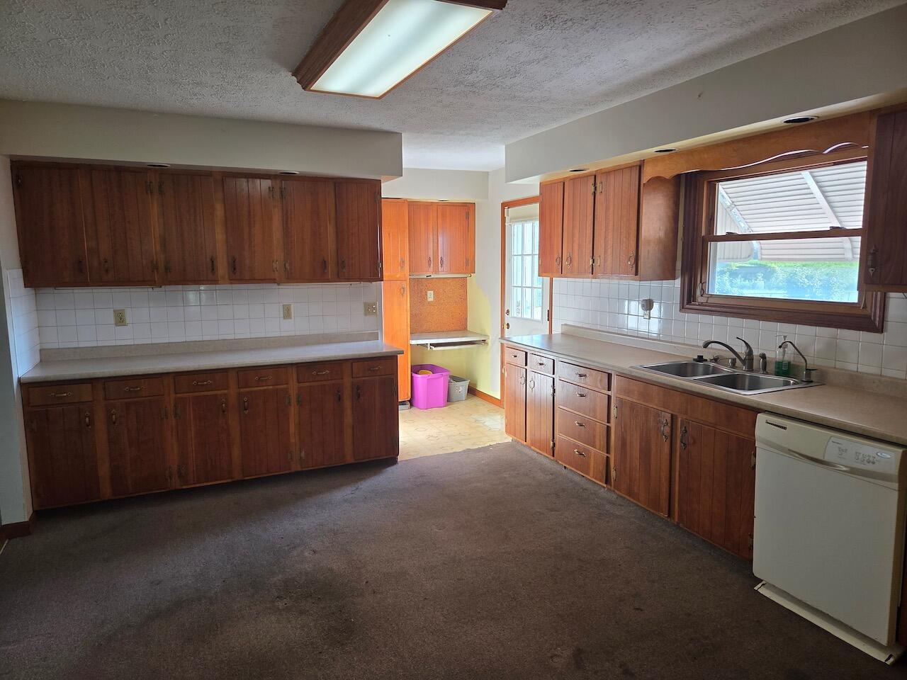 1701 Prospect Road North Marion, OH 43302 - Photo 11 of 47 20250723_181929