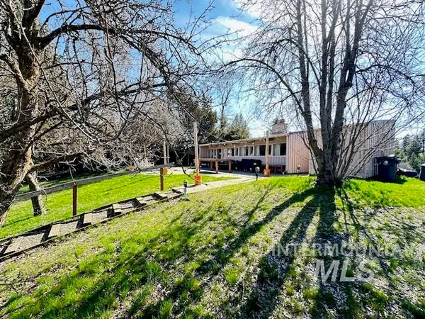 $510,000 | 325 Taylor Avenue, Moscow, ID 83843