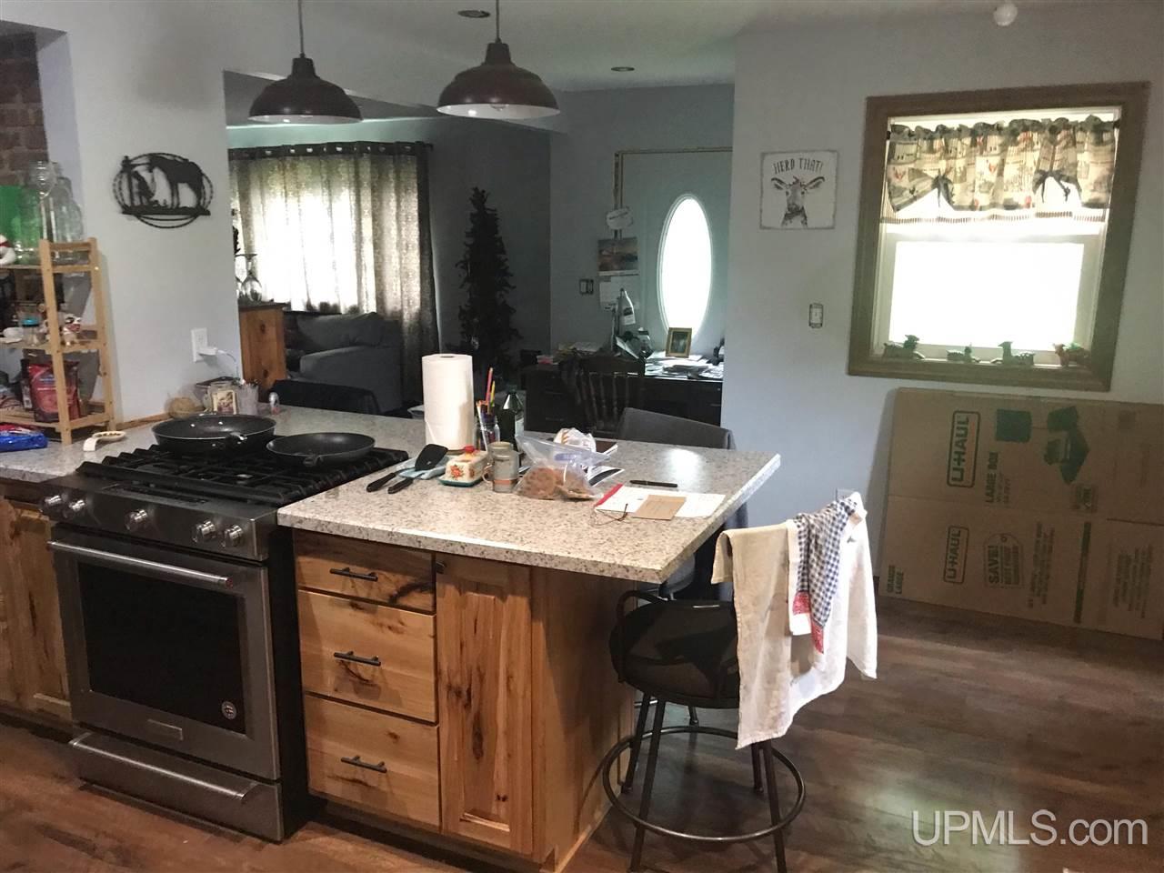 2968 14th Road Escanaba, MI 49829 - Photo 11 of 16
