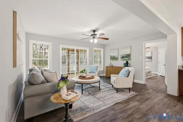 $279,000 | 31 Moccasin Trail, Weems, VA 22576