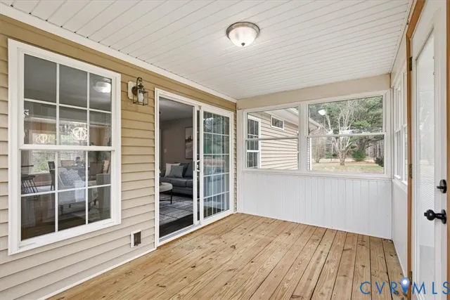 $279,000 | 31 Moccasin Trail, Weems, VA 22576