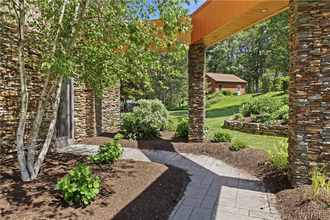 6985 Chestnut Ridge Road Orchard Park, NY 14127 - Photo 3 of 48