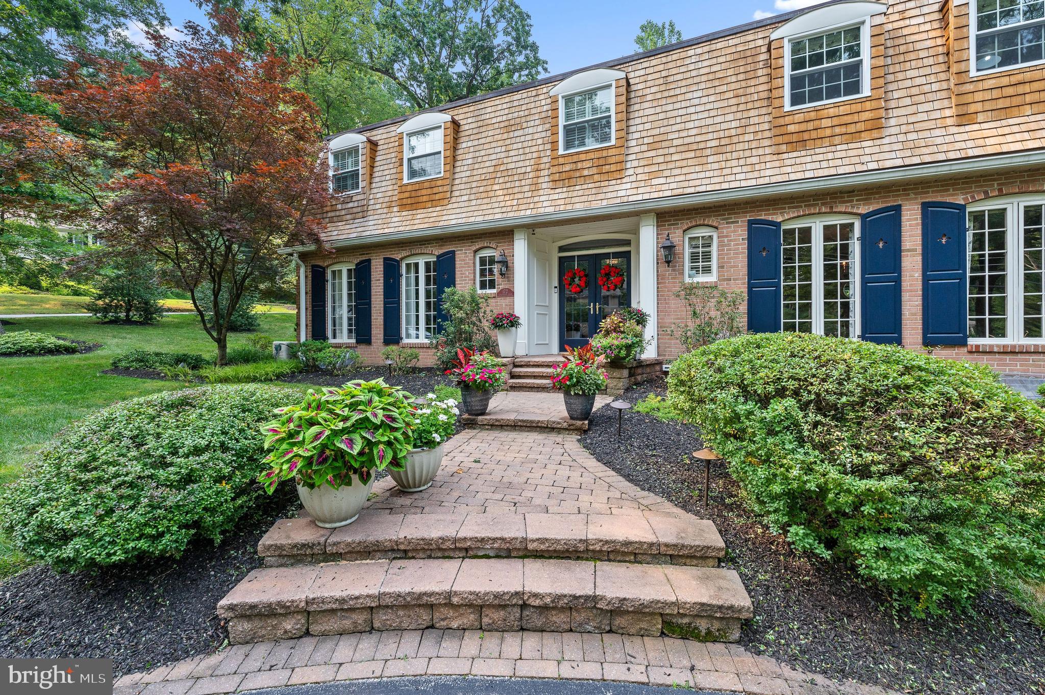 172 Ridgewood Road Wayne, PA 19087 - Photo 2 of 27