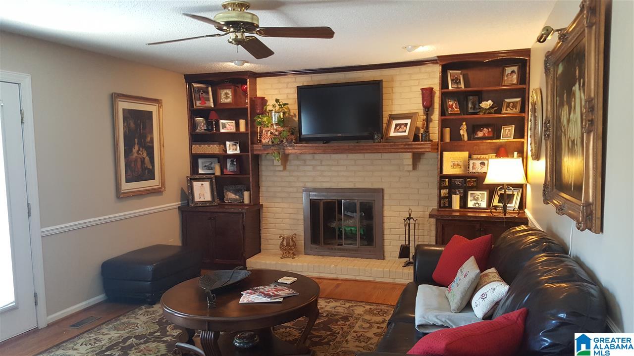 103 Windsor Lane Gadsden, AL 35906 - Photo 2 of 19