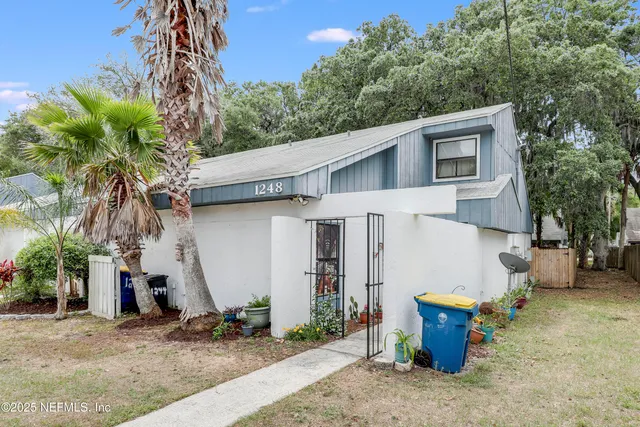 $220,000 | 1248 Wonderwood Drive, Jacksonville, FL 32233