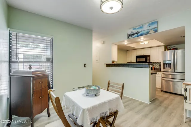 $220,000 | 1248 Wonderwood Drive, Jacksonville, FL 32233