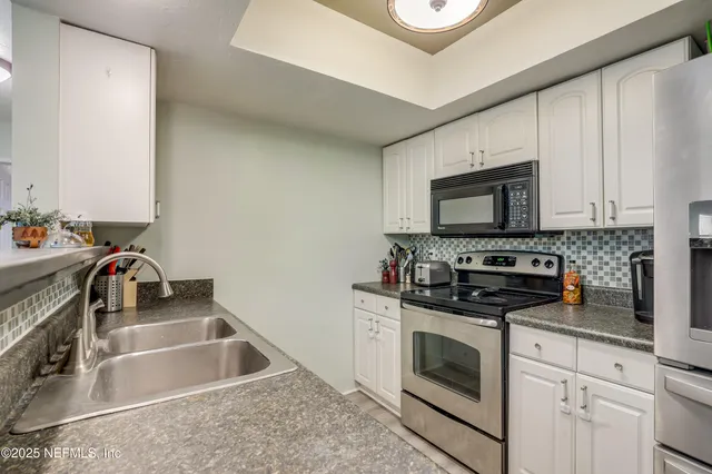 $220,000 | 1248 Wonderwood Drive, Jacksonville, FL 32233