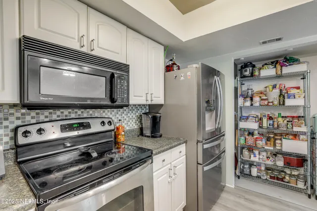 $220,000 | 1248 Wonderwood Drive, Jacksonville, FL 32233