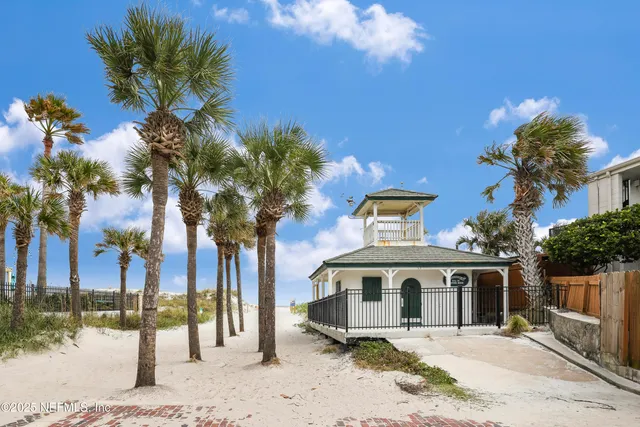 $220,000 | 1248 Wonderwood Drive, Jacksonville, FL 32233