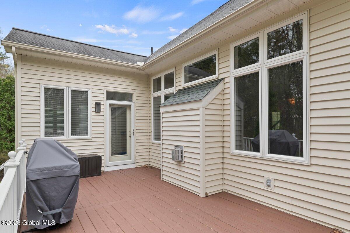 6 Rose Ridge Court Saratoga Springs, NY 12866 - Photo 37 of 54 FJD_3025