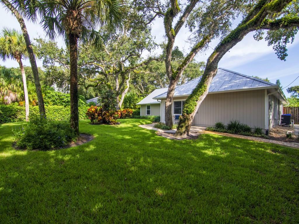 616 Holly Road Vero Beach, FL 32963 - Photo 30 of 36 Gallery Image 30