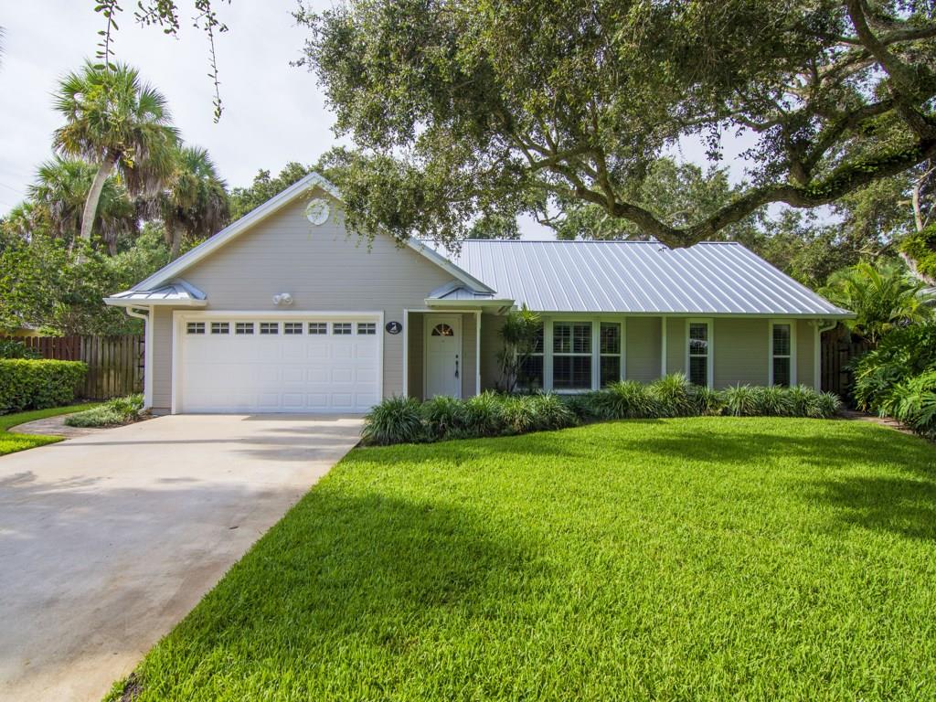 616 Holly Road Vero Beach, FL 32963 - Photo 4 of 36 Gallery Image 4