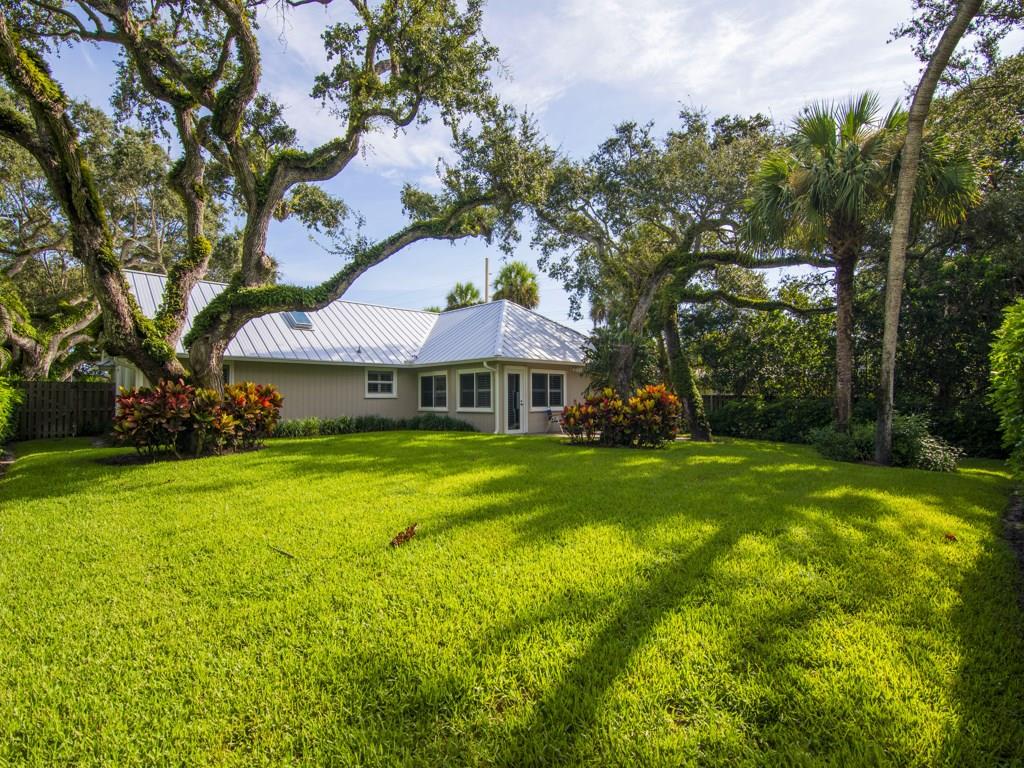 616 Holly Road Vero Beach, FL 32963 - Photo 35 of 36 Gallery Image 35