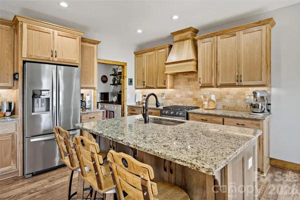 $1,189,000 | 207 Lake Crest Drive, Unit 11, Nebo, NC 28761