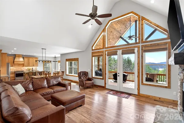 $1,189,000 | 207 Lake Crest Drive, Unit 11, Nebo, NC 28761