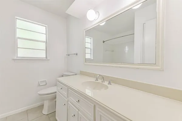 $1,995 | 6915 Chancellor Drive, Spring, TX 77379