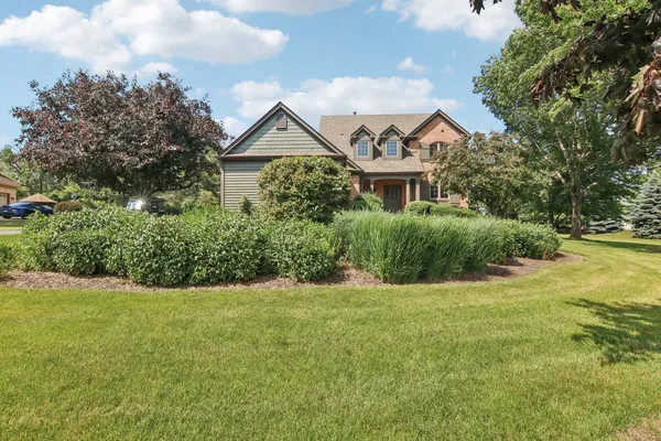 $640,000 | 44W552 Volkening Circle, Hampshire, IL 60140