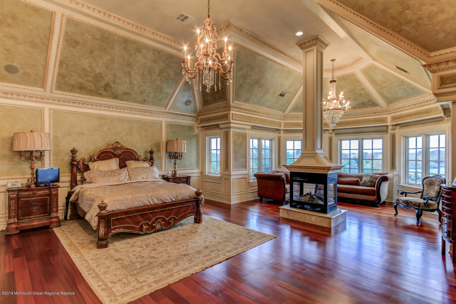 10 Mockingbird Drive Colts Neck, NJ 07722 - Photo 32 of 57 Premiere Exclusive Estate in-large-068-6